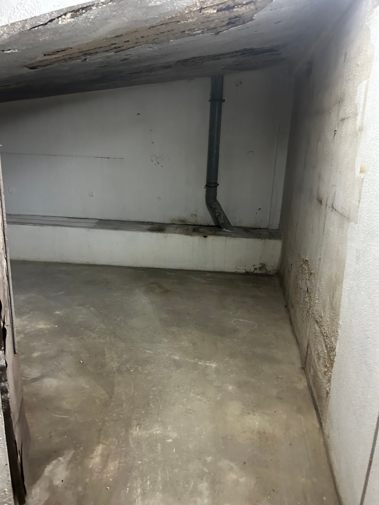 After: Storage clearance Algarve